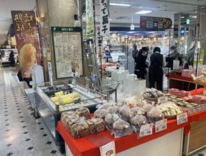 「よって菓子」販売風景